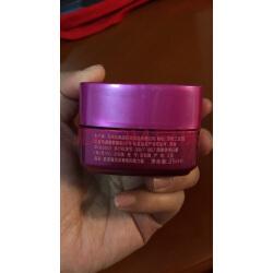 焕新之美 探索最新化妆品新品的魅力